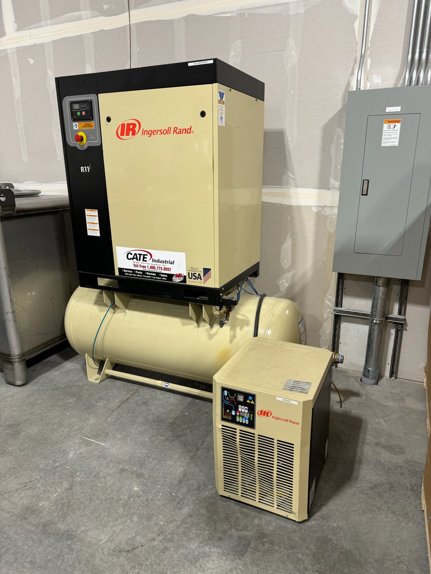 15 HP Air Compressor with dryer- with current service